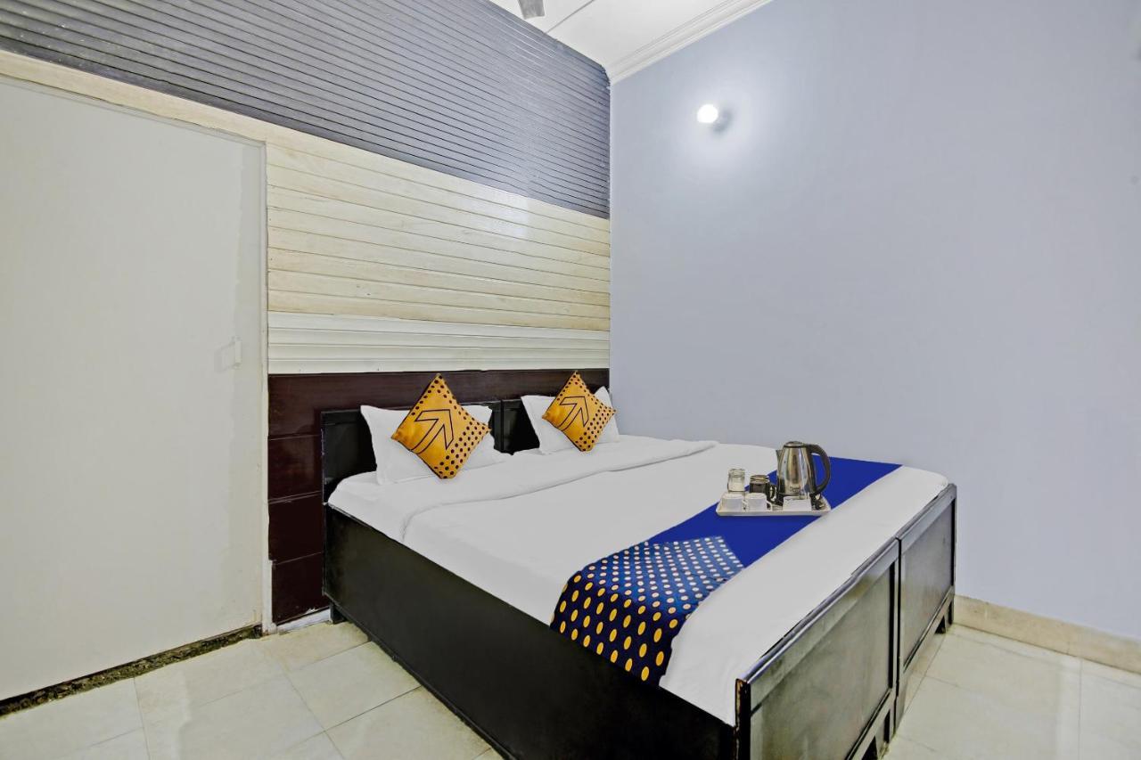 Spot On Shree Naman Guest House Sonipat Exterior foto